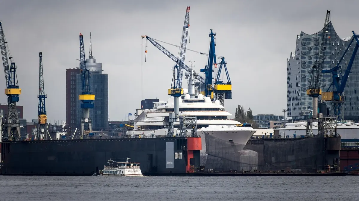 How to Track a Cruise Ship's Port Schedule Like a Pro